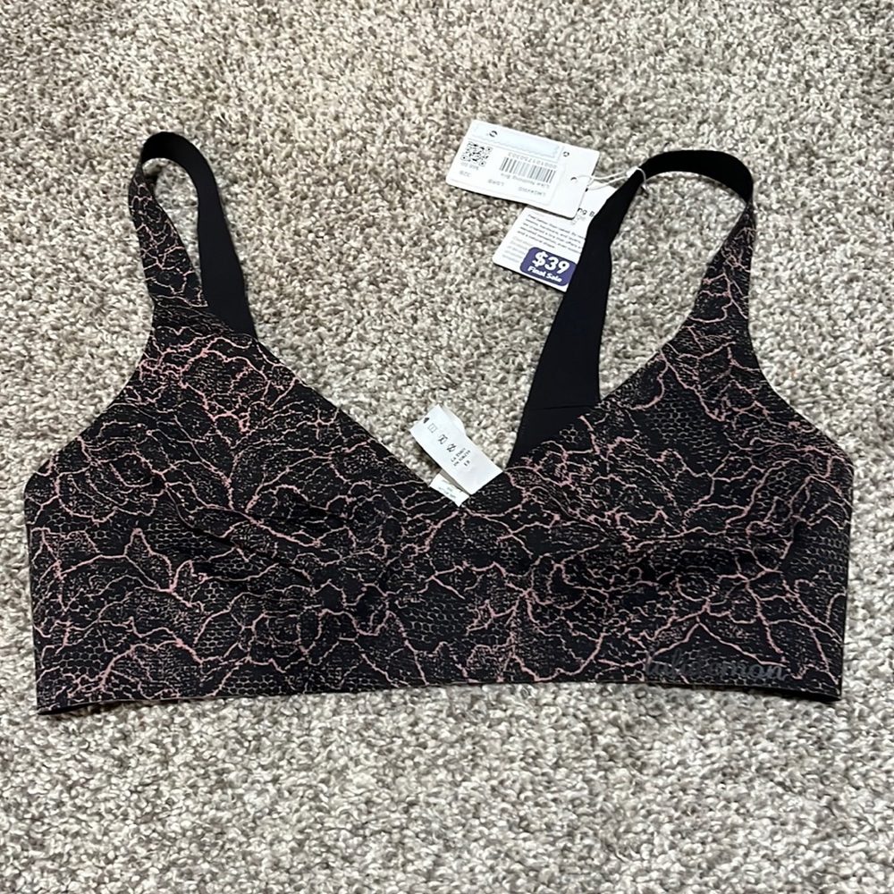 Lululemon like nothing bra 32b